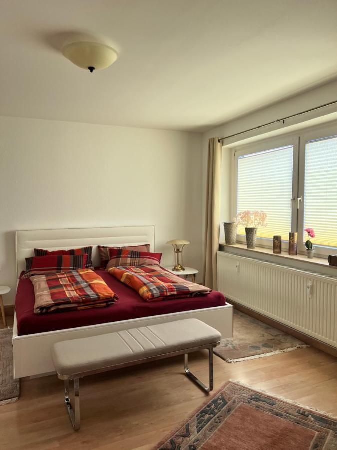Sehr Schoene Wohnung,Komplett Neu Eingerichtet Limabach - Oberfrohna Eksteriør bilde